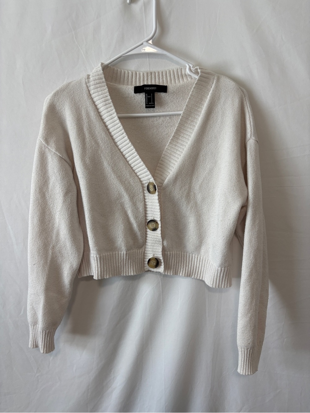 Forever21 Ivory/Cream Cropped V-Neck Button Up Cardigan